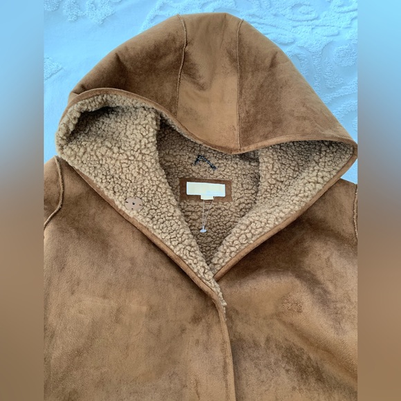 NWT MICHAEL KORS Faux Fur Brown Coat Snap Close Large Pockets Logo on Sleeve XL - Picture 5 of 16